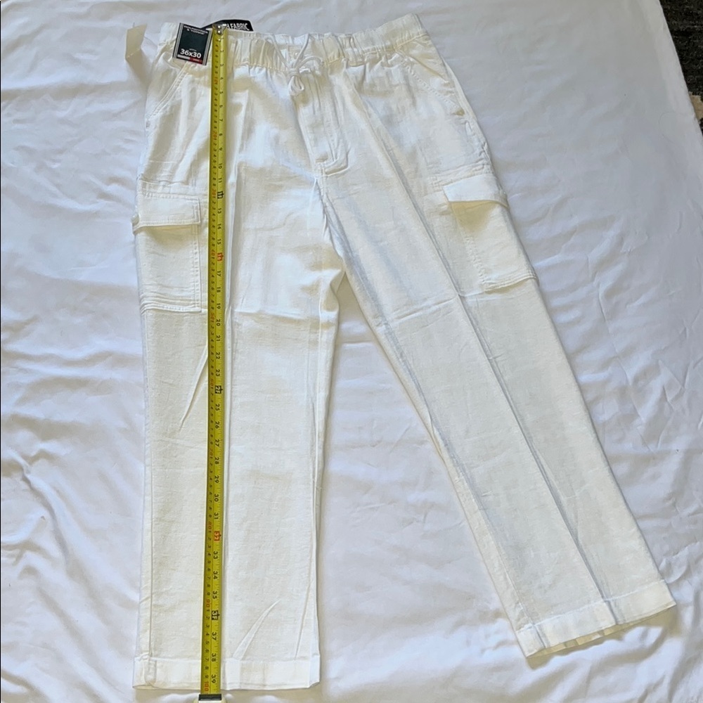 Roundtree & Yorke White Cargo Pants Utility Style - Picture 4 of 12